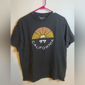 Men’s American eagle shirt.